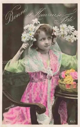 AK / Ansichtskarte Foto Sazerac Nr. 4011 Maedchen Rosen 