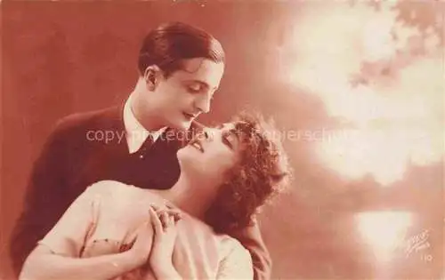 AK / Ansichtskarte Foto Azur Nr. 110 Paris Frau 