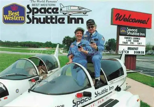 AK / Ansichtskarte Autorennen Space Schuttle Inn Florida