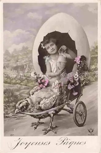 AK / Ansichtskarte Ostern Easter Paques Pasqua-- Kueken Eier Maedchen 