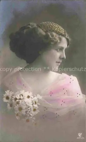 AK / Ansichtskarte Foto GLCo Nr. 2574/4 Frau Margariten 