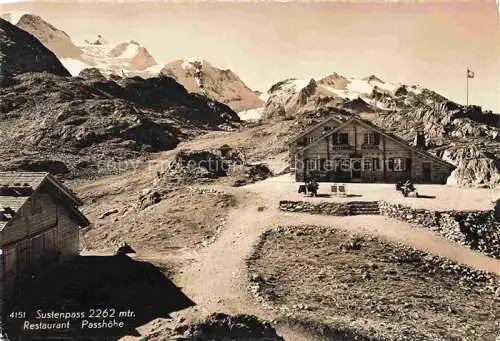 AK / Ansichtskarte Sustenpass 2262m BE Restaurant Passhoehe