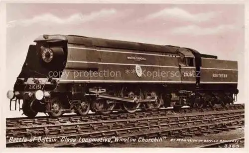 AK / Ansichtskarte Eisenbahn Railway Chemin de Fer Ferrovia-- Battle of Britain Classe Locomotive Winston Churchill