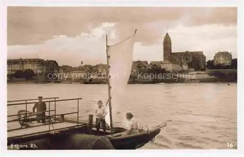 AK / Ansichtskarte Engers Bootsanleger Blick ueber den Rhein zur Stadt Ansicht mit Kirche