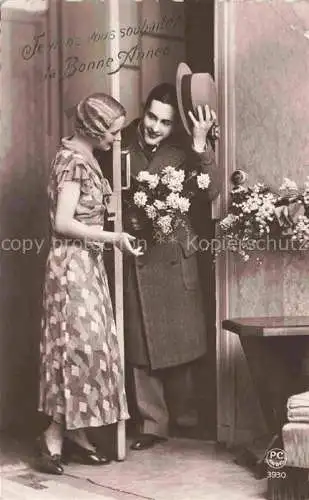 AK / Ansichtskarte Foto PC Paris Nr. 3930 Neujahr Nouvelle Annee Frau Rosen 