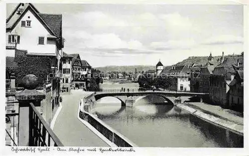 AK / Ansichtskarte Schwaebisch Hall BW Partie am Kocher mit Henkersbruecke