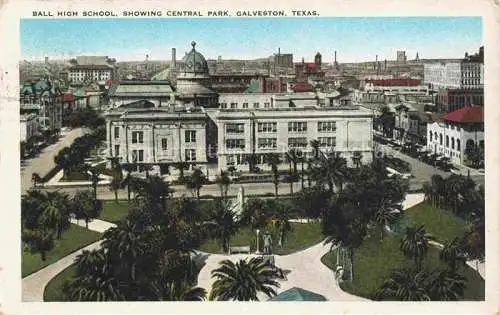 AK / Ansichtskarte Galveston Texas USA Ball High School Central Park