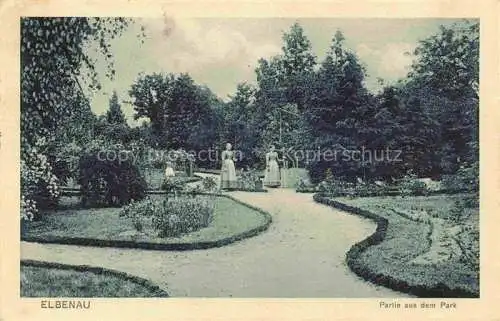 AK / Ansichtskarte Elbenau Schoenebeck Elbe Sachsen-Anhalt Partie im Park