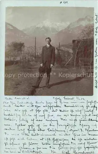 AK / Ansichtskarte Meran MERANO IT Junger Mann