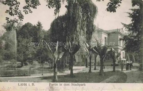 AK / Ansichtskarte LAHR Baden Partie im Stadtpark