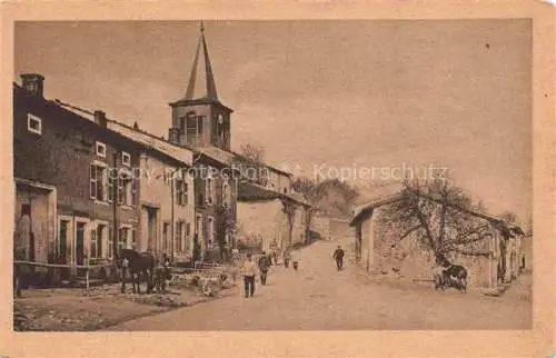 AK / Ansichtskarte Reville-aux-Bois VERDUN 55 Meusse Vue partielle et l'église