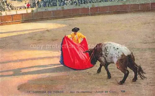 AK / Ansichtskarte Stierkampf Corrida de Toros Bullfight-- Carrida de Toros Jeu manteau 