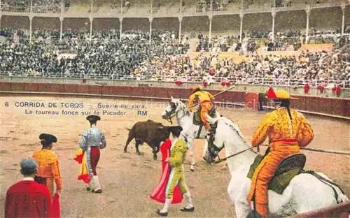 AK / Ansichtskarte Stierkampf Corrida de Toros Bullfight-- Suerte de vara taureau fonce sur le Picador