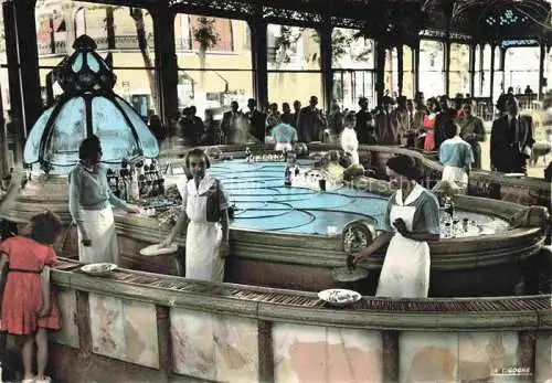 AK / Ansichtskarte VICHY 03 Allier Reine des Villes d'Eaux Source Chomel