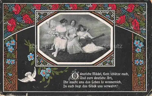 AK / Ansichtskarte Tauben Pigeons Palomas-- deutsche Maedel Mandoline 
