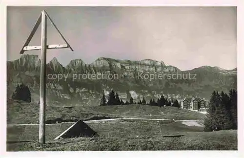 AK / Ansichtskarte Flumserberg Flumserberge Sarganserland SG Hotel Alpina Wegekreuz