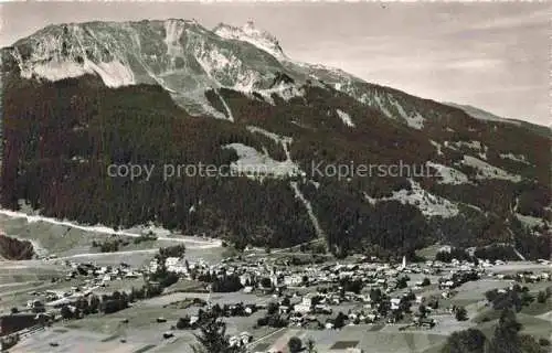 AK / Ansichtskarte Klosters-Serneus GR Panorama mit Gotschnagrat und Casanna