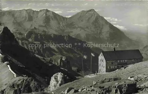 AK / Ansichtskarte Bluemlisalphuette 2840 Kandersteg BE mit Kiental und Niesen