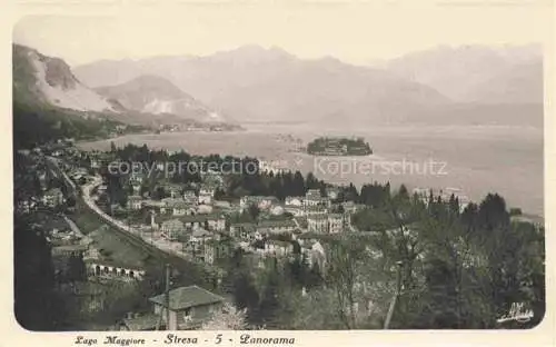 AK / Ansichtskarte Stresa Borromeo Lago Maggiore IT Panorama Blick ueber den See