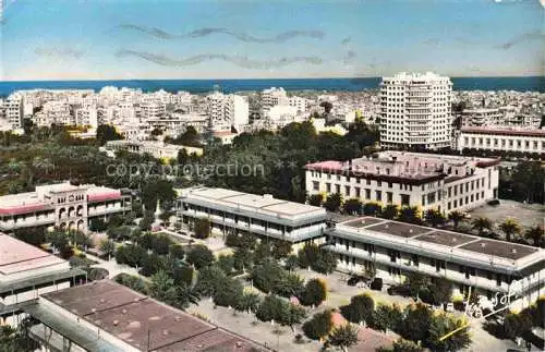 AK / Ansichtskarte CASABLANCA Maroc Vue generale Au premier plan le Cercle Militaire