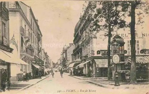AK / Ansichtskarte VICHY 03 Allier Rue de Nîmes