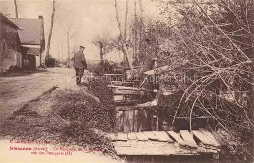 AK / Ansichtskarte Sissonne LAON 02 Aisne Le Ruisseau de la Souche Rues des Remparts