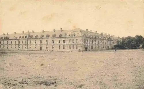 AK / Ansichtskarte LAON 02 Aisne Kaserne des 29. franz. Artillerie-Regiments Feldpost