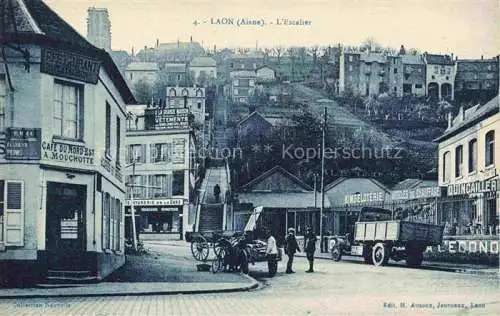 AK / Ansichtskarte LAON 02 Aisne L'Escalier