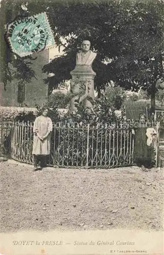 AK / Ansichtskarte Doyet-la-Presle Montlucon 03 Allier Statue du General Courtais