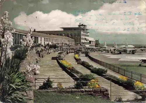 AK / Ansichtskarte Flughafen Airport Aeroporto Stuttgart 