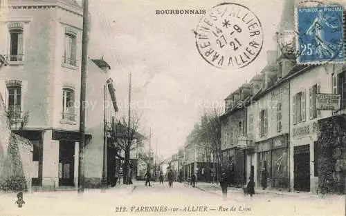 AK / Ansichtskarte Varennes-sur-Allier VICHY 03 Allier Rue de Lyon