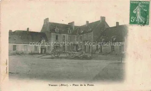 AK / Ansichtskarte Voussac Moulins 03 Allier Place de la Poste