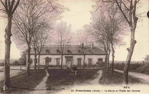 AK / Ansichtskarte Franchesse Moulins 03 Allier La Mairie et l'Ecole des Garcons
