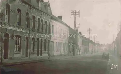 AK / Ansichtskarte Guise Vervins 02 Aisne Rue Sadi-Carnot