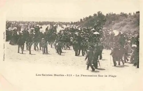 AK / Ansichtskarte LES SAINTES-MARIES-DE-LA-MER 13 Bouches-du-Rhone Procession sur la plage