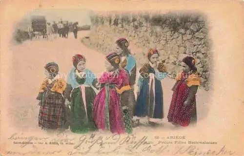 AK / Ansichtskarte Bethmale Saint-Girons 09 Ariege Petites filles Bethmalaises Costumes