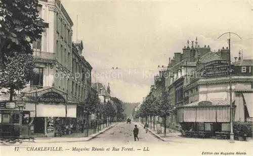 AK / Ansichtskarte CHARLEVILLE -MEZIERES 08 Ardennes Magasins Réunis et Rue Forest
