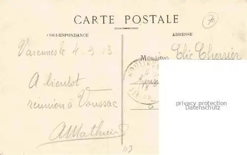 AK / Ansichtskarte Varennes-sur-Allier VICHY 03 Allier Rue de Paris