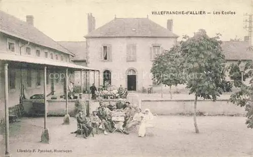AK / Ansichtskarte Villefranche d Allier Montlucon 03 Allier Les Ecoles