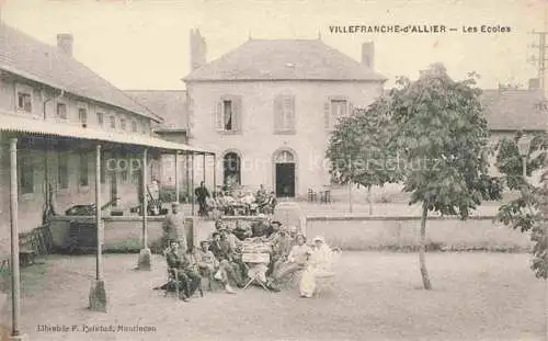 AK / Ansichtskarte Villefranche d Allier Montlucon 03 Allier Les Ecoles