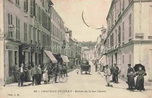 AK / Ansichtskarte Chateau-Thierry 02 Aisne Entree de la rue Carnot