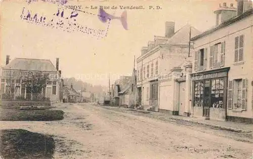 AK / Ansichtskarte Moy-de-l Aisne Saint-Quentin 02 Aisne La Rue de Vendeuil