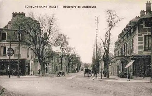 AK / Ansichtskarte Soissons 02 Aisne Boulevard de Strasbourg