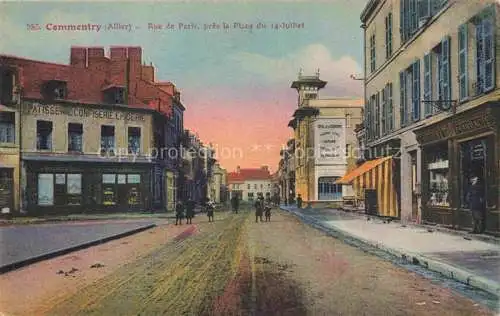 AK / Ansichtskarte Commentry Montlucon 03 Allier Rue de Paris pres la Place du 14-Juillet