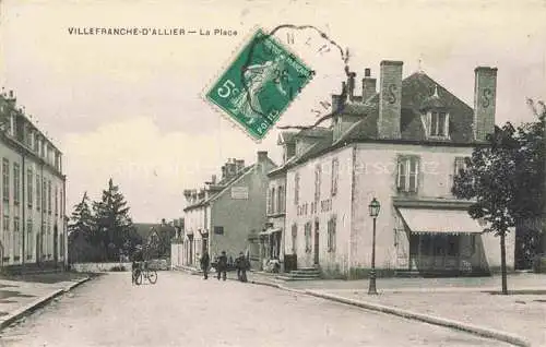 AK / Ansichtskarte Villefranche d Allier Montlucon 03 Allier La Place