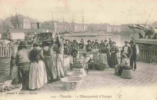 AK / Ansichtskarte MARSEILLE 13 Le Debarquement d'Oranges