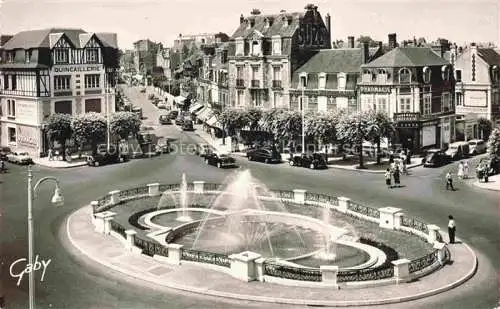 AK / Ansichtskarte DEAUVILLE-SUR-MER Lisieux 14 Calvados Place Morny Fontaine