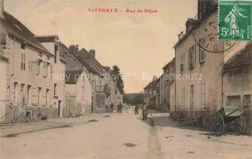 AK / Ansichtskarte Vitteaux Montbard 21 Cote-d Or Rue de Dijon