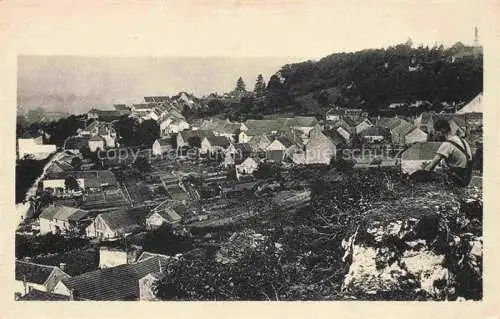 AK / Ansichtskarte Alise-Sainte-Reine Alesia Montbard 21 Cote-d Or Vue générale et vue de la place