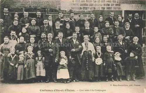 AK / Ansichtskarte RENNES 35 Ille-et-Vilaine Costumes d'Ile et Vilaine